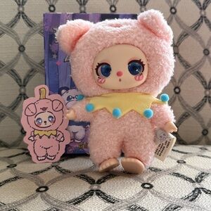 Iiila’s Zoo Pig Pendant